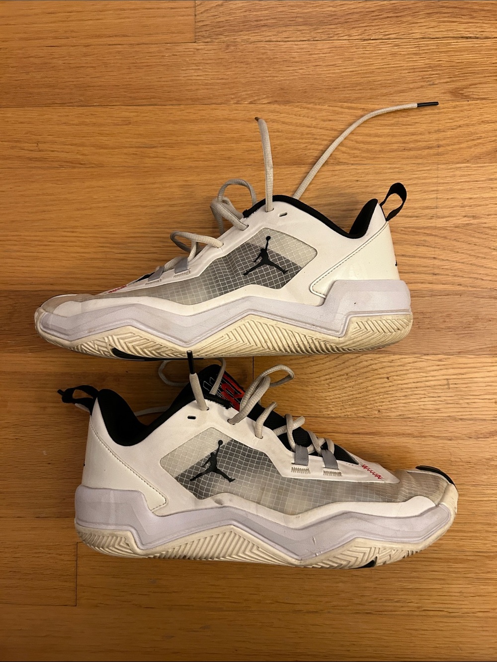 Jordan Mens White and Black Basketball Sneakers
